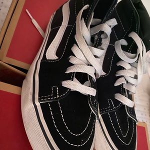 Women’s high top vans